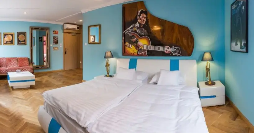 Retro Hotel Garage Ostrava_Klimkovice_slider_image_3