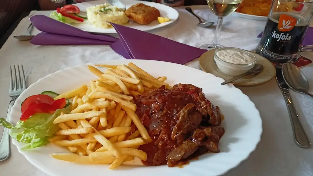 Restaurace Klenba_Klimkovice_slider_image_2