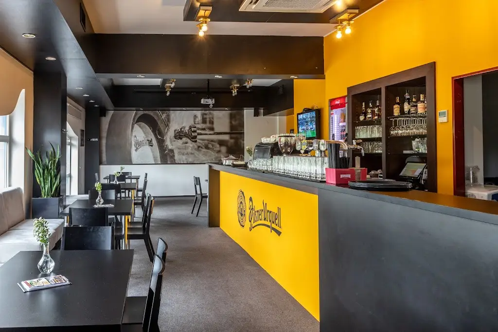 Restaurace Pilsner PUB s letní terasou - Sanatoria Klimkovice ristorante a Klimkovice