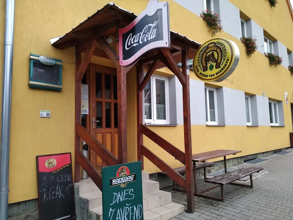 Pohostinství Kavárna_Komorní Lhotka_slider_image_1