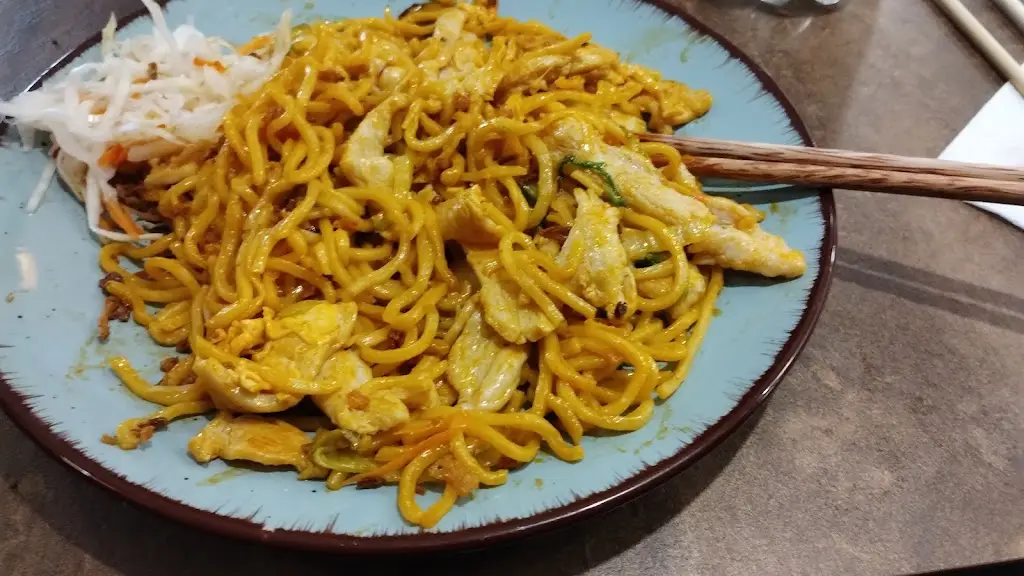 Martin Hanzelka_Hi, VietNam Kopřivnice_Kopřivnice_review