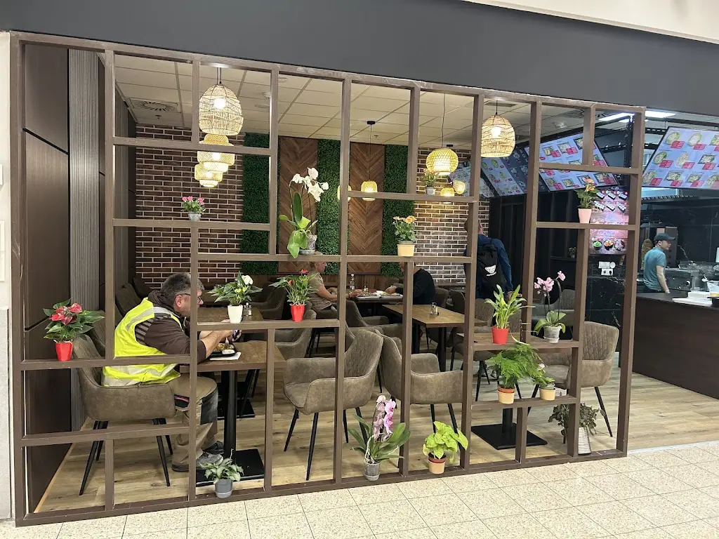 Hi, VietNam Kopřivnice_Kopřivnice_slider_image_1