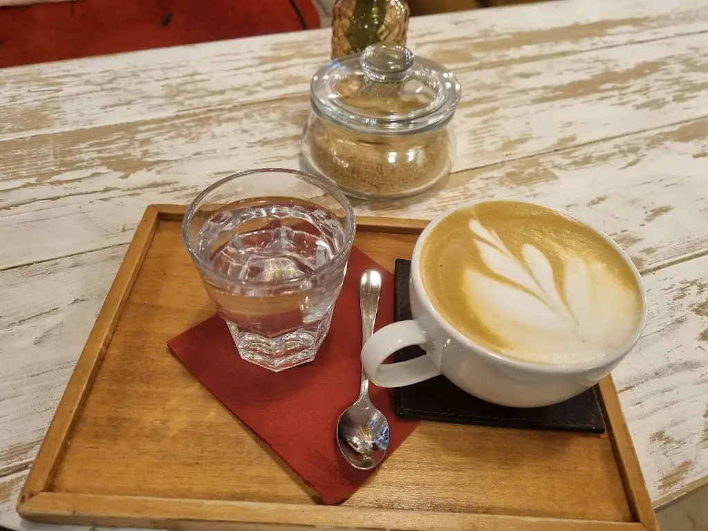 Café Oldtimer | Automobile Museum_Kopřivnice_slider_image_3