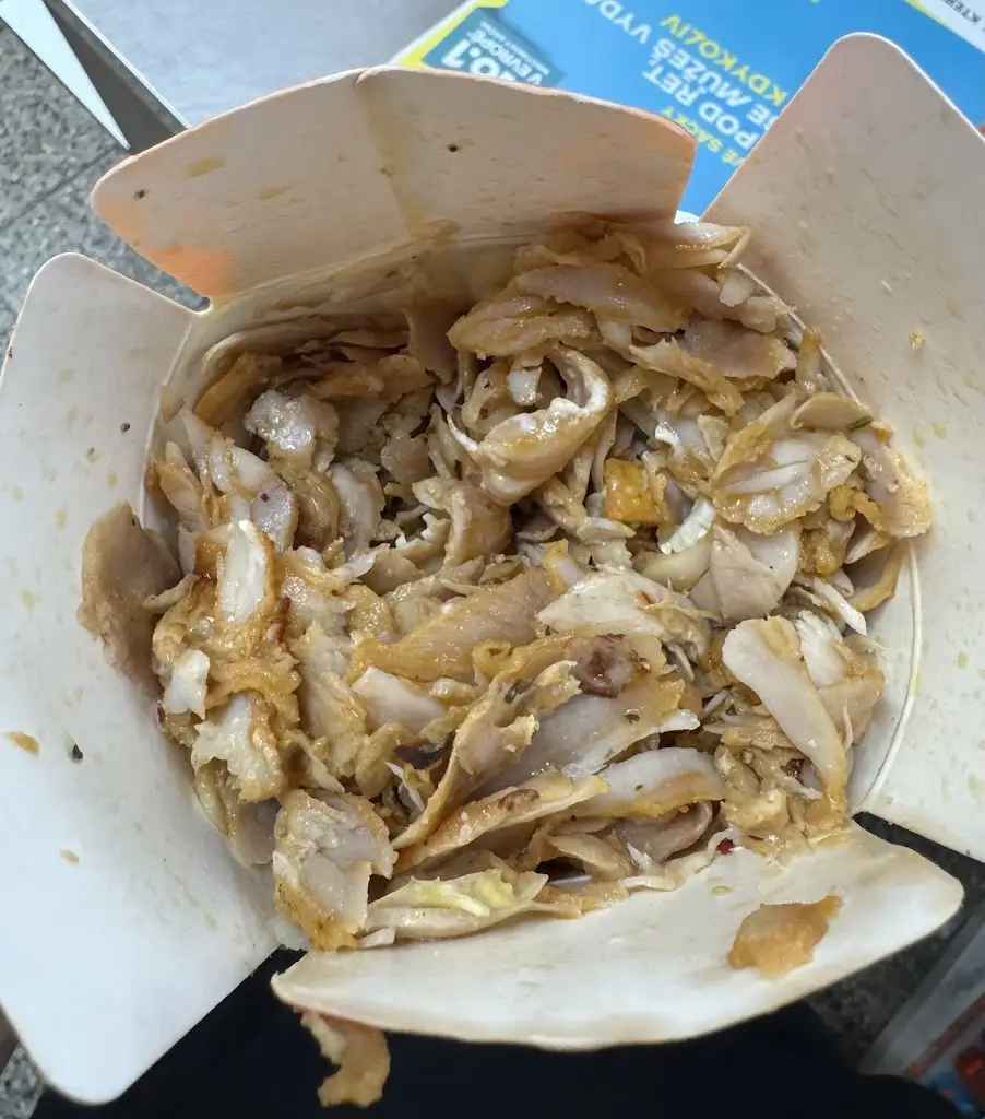 Quang Thinh Ta_HEART ATTACK Kebab and Pizza Grill_Kravaře_review