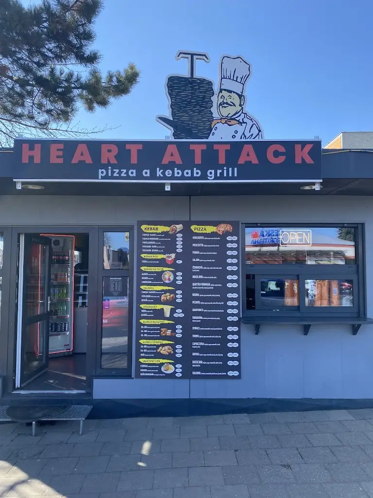 HEART ATTACK Kebab and Pizza Grill restaurant in Kravaře
