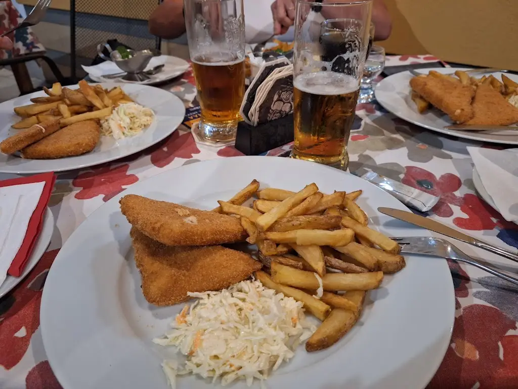 Izabela Kmiecik_Restaurace Nautilus_Krmelín_review