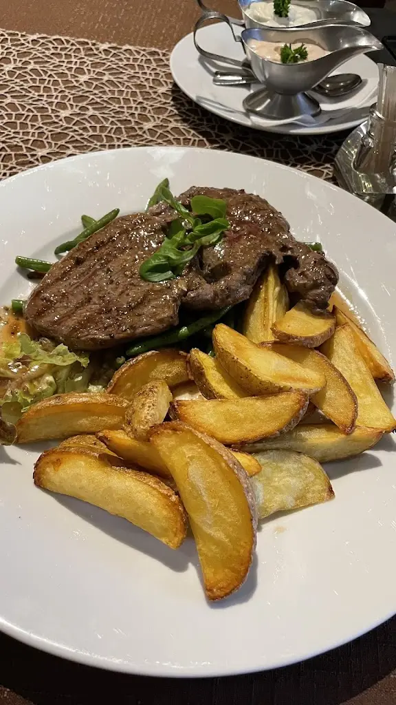 Restaurace Nautilus_Krmelín_slider_image_3