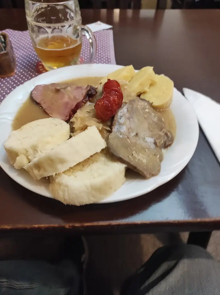 Enrico Orlandini_Restaurace U Sedláčků_Kaplice_review