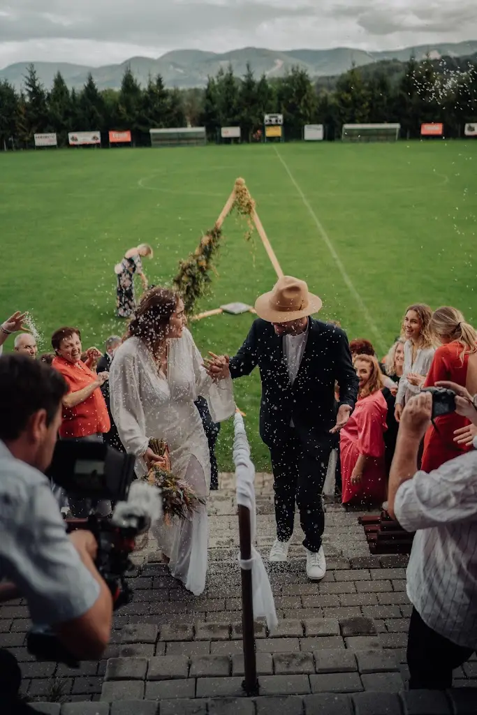 Linda Machová_Lichnov Hřiště_Lichnov_review