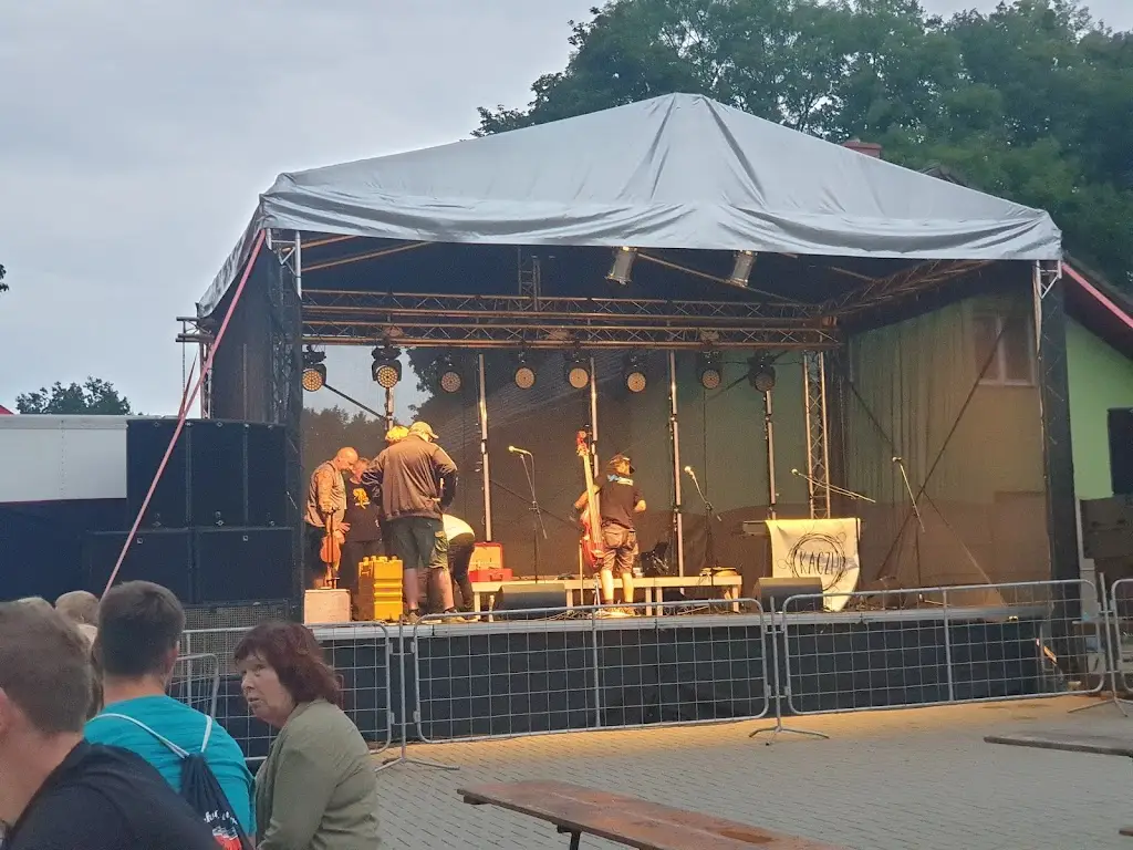 Radim P._Na obecní_Lichnov_review