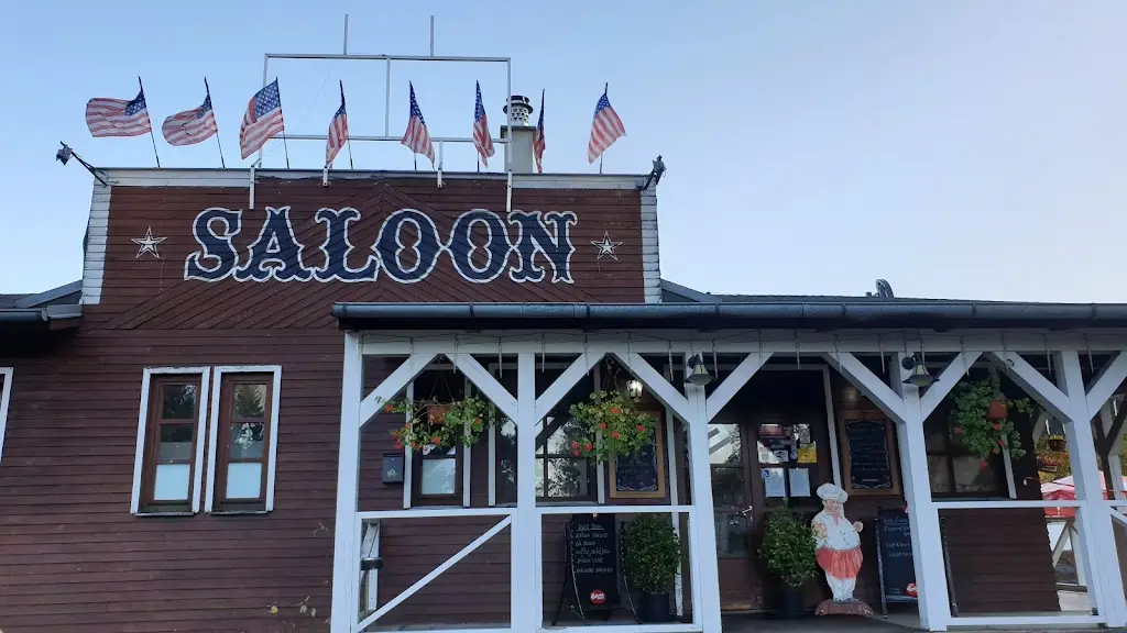 Matija Vrtačnik_COUNTRY SALOON CLONDIKE, RESTAURANT KAPLICE CZ_Kaplice_review