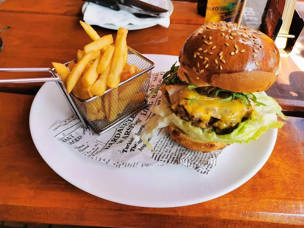 SELSKÝ DVŮR restaurant bowling_Ludgeřovice_slider_image_2