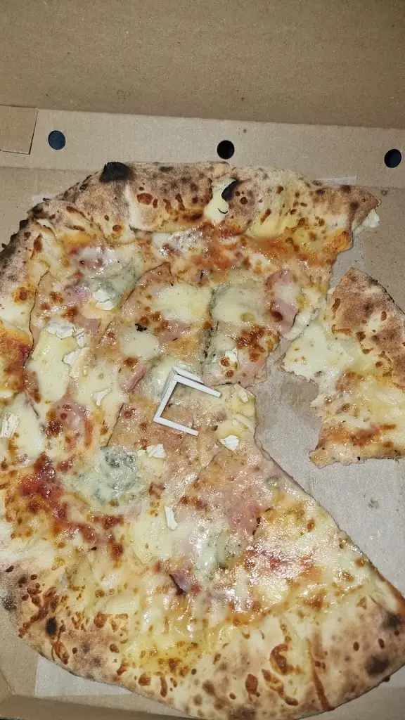 Elias Kountoupis_Pizzerie Froněk_Kaplice_review