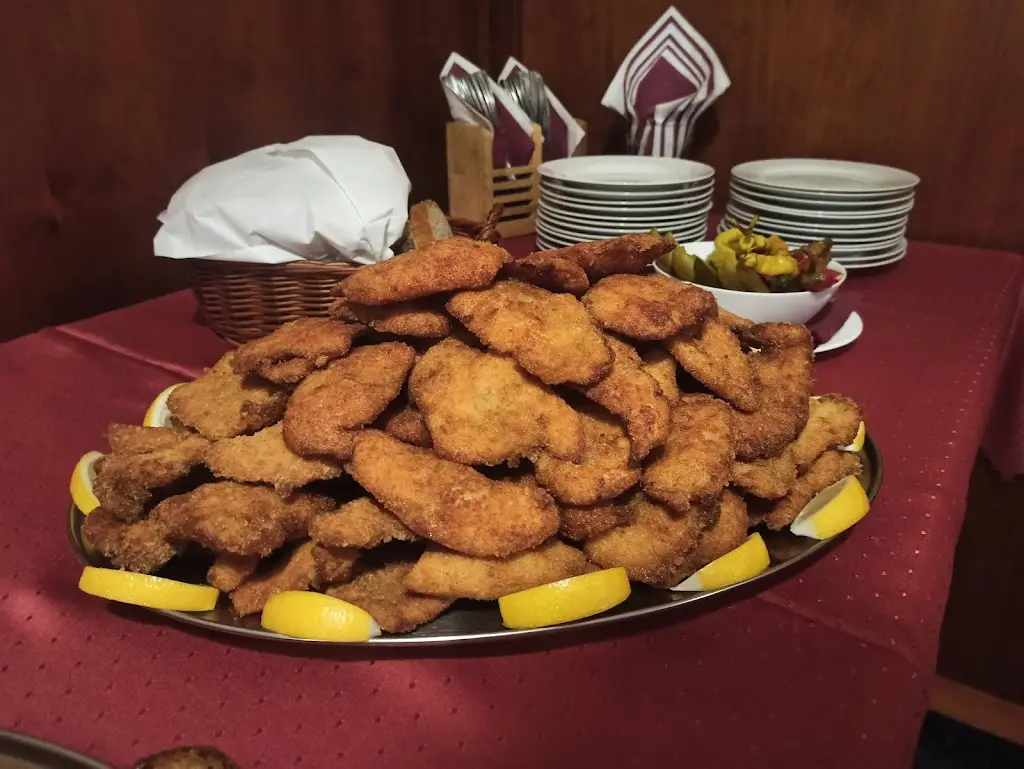 Restaurace Trilobit_Karviná_slider_image_1