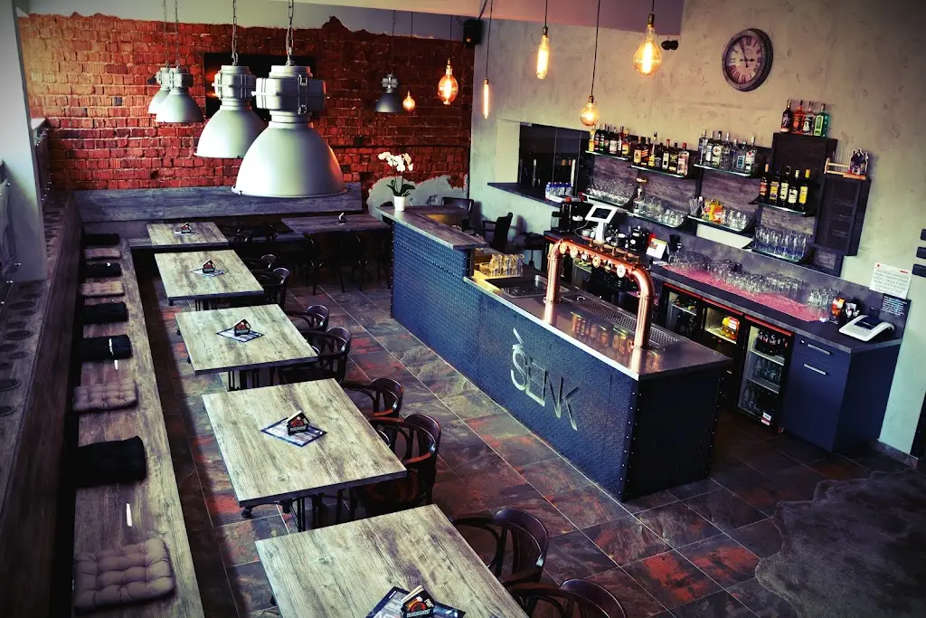 TANKOVNA ŠENK restaurant in Karviná