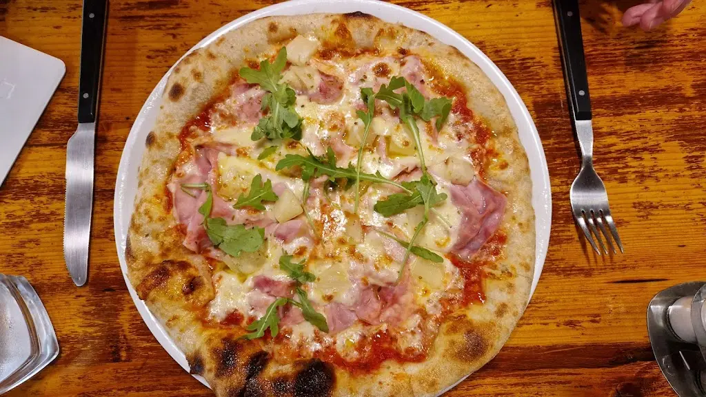 Pizza u Bodi_Kaplice_slider_image_3