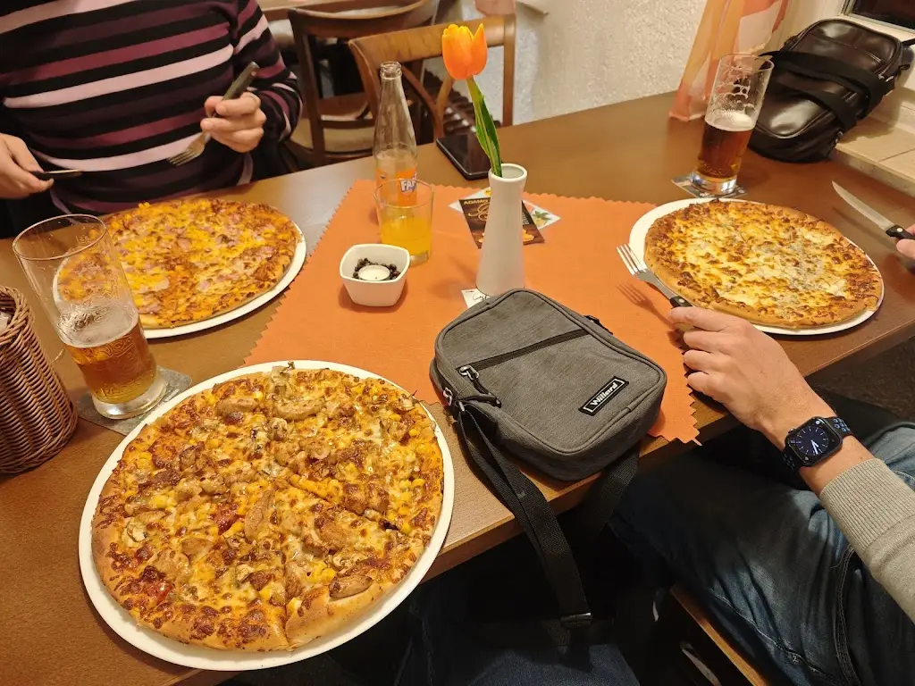 Martin Schmidt_Pizzerie Adamo_Karviná_review