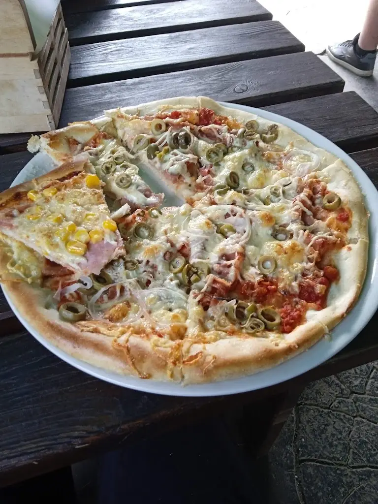 Petr Hantak_Hospůdka Výměník_Karviná_review