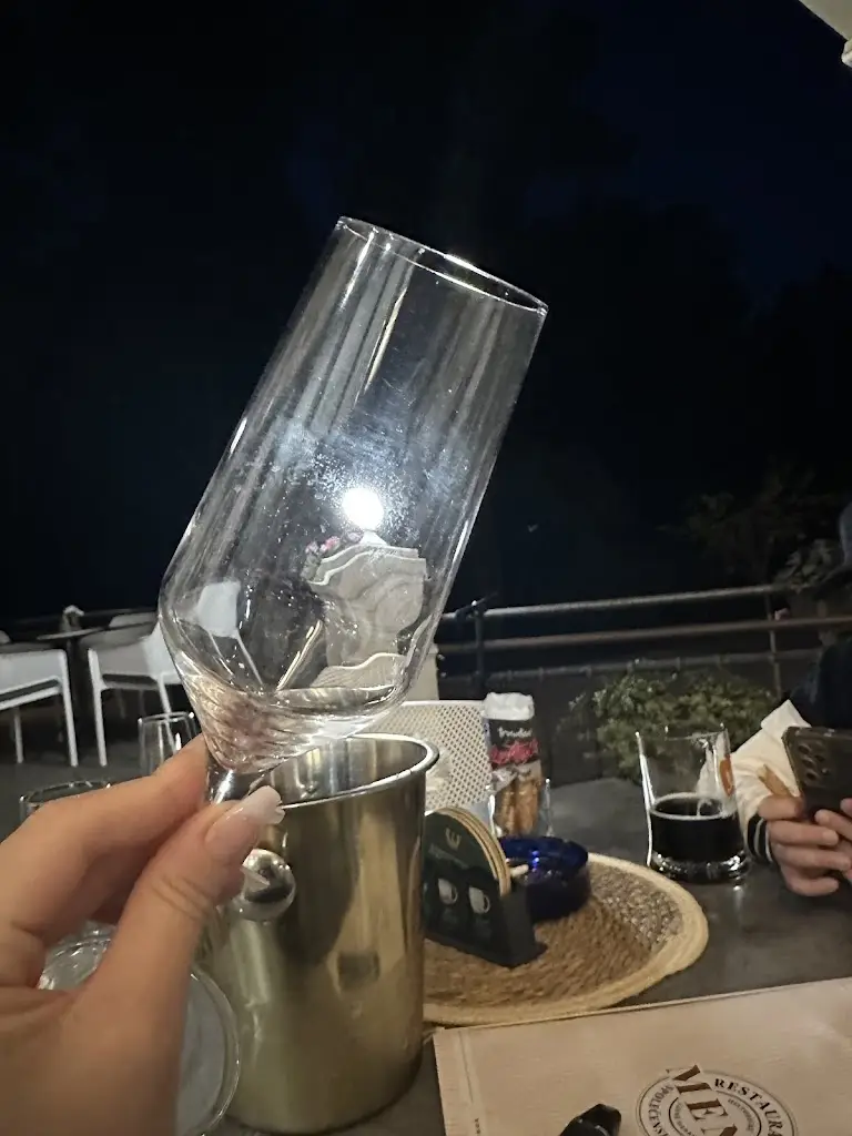 Elizabeth_Společenský dům Lázeňský park_Karviná_review