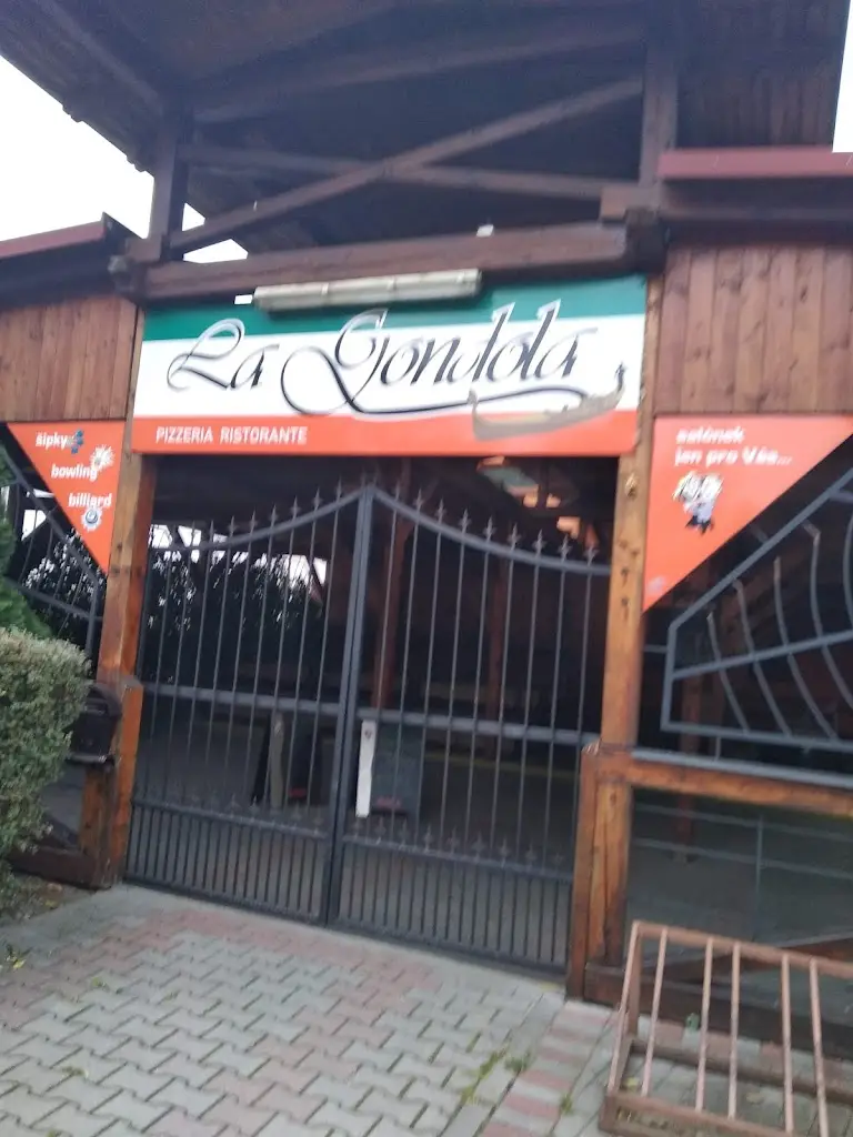 Pizerie La Gondola restaurant in Karviná