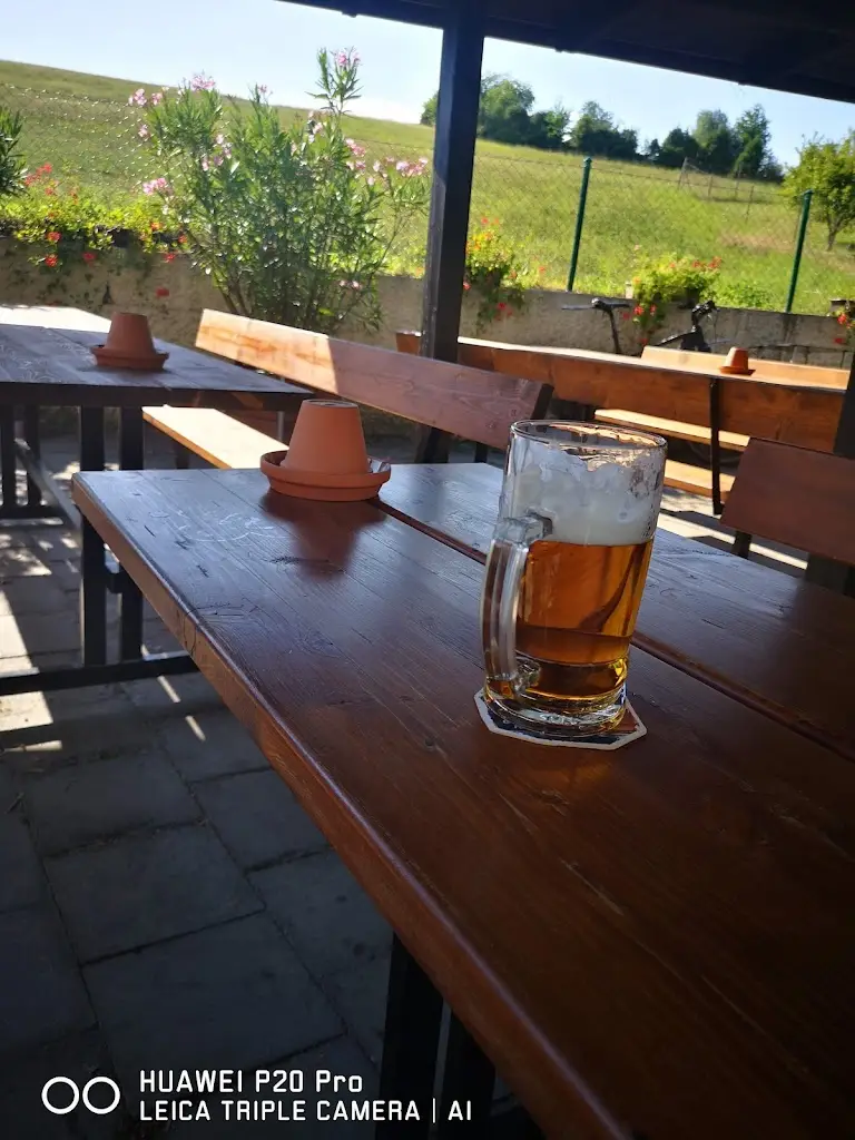 Restaurace HEJA_Mokré Lazce_slider_image_1