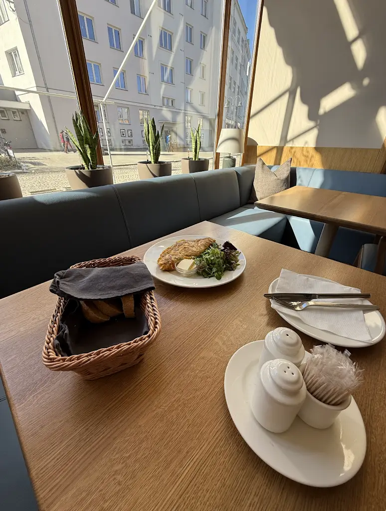 Hermes Cafe Restaurant_Krnov_slider_image_2