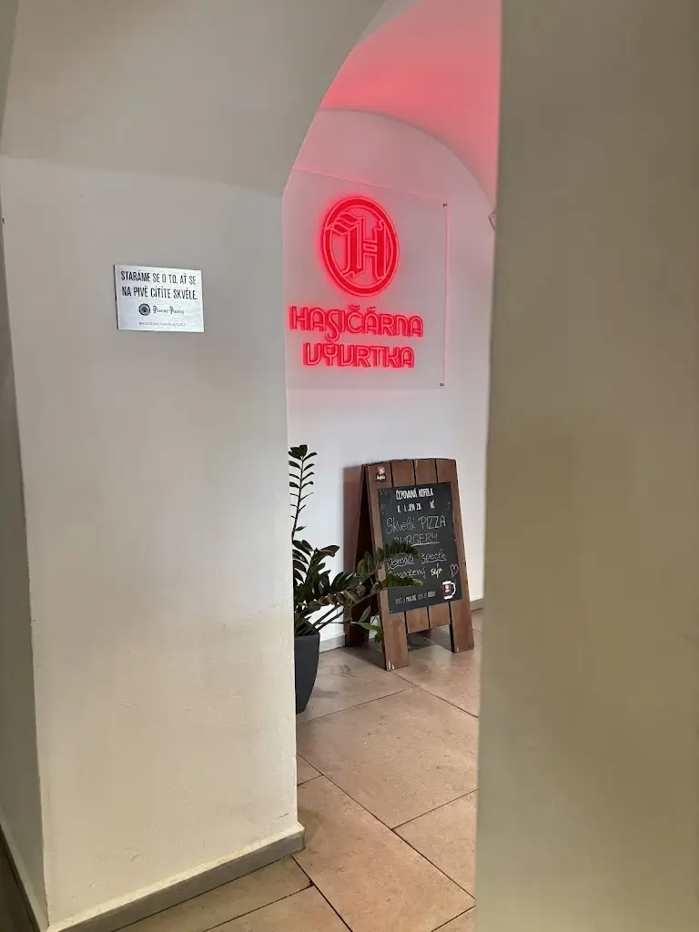 Vanessa Kelly_Vývrtka Restaurace_Krnov_review