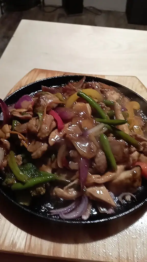 Vývrtka Restaurace_Krnov_slider_image_2