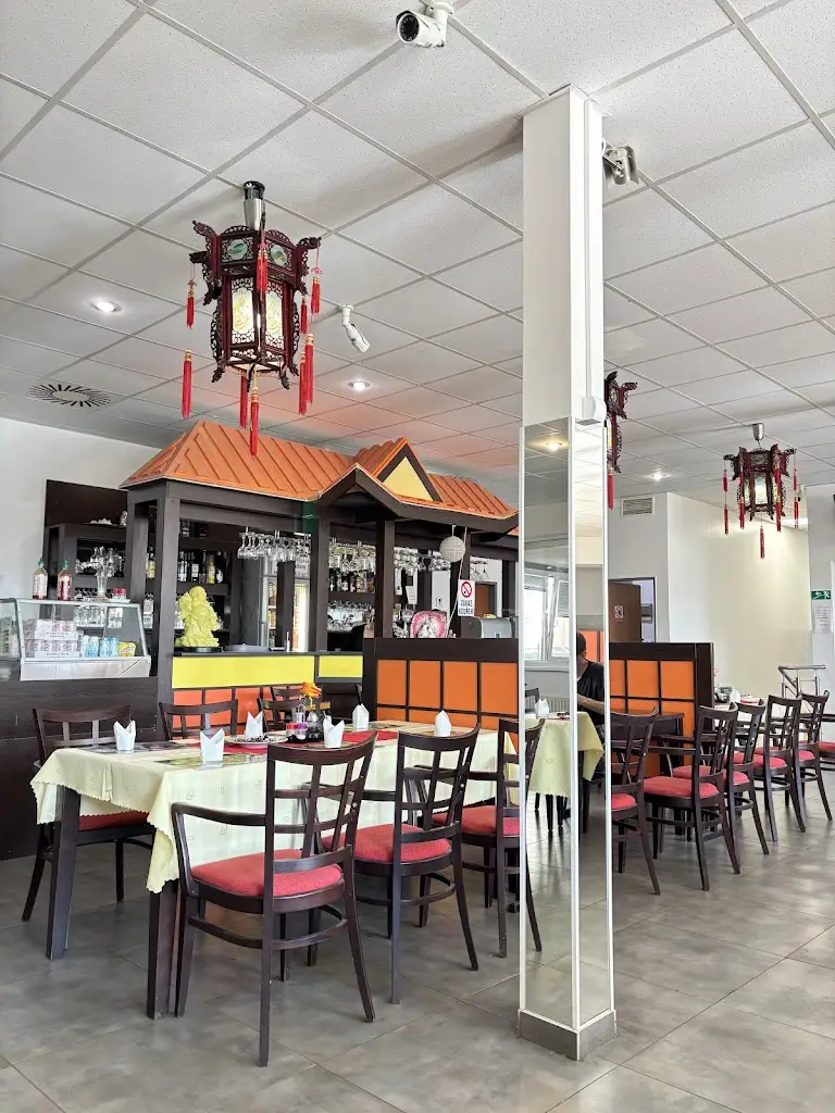 Asijska Restaurace_Krnov_slider_image_2