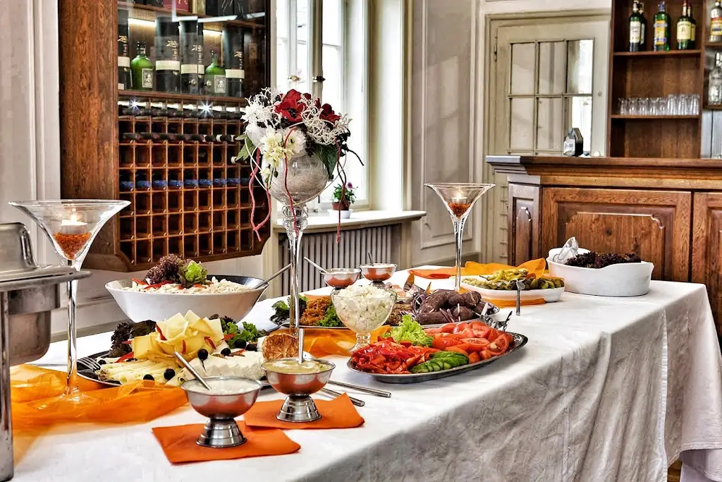 Villa Cafe - restaurace Krnov_Krnov_slider_image_2