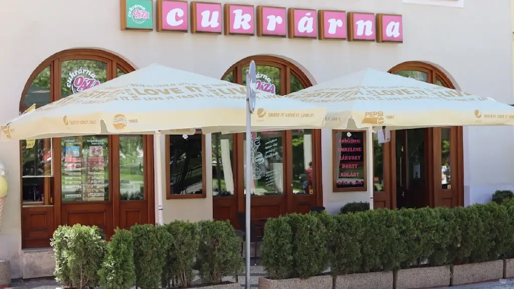 Cukrárna OÁZA Krnov ristorante a Krnov