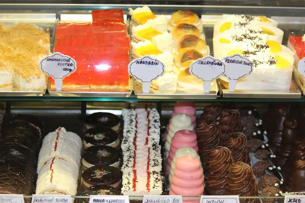 Cukrárna OÁZA Krnov_Krnov_slider_image_3