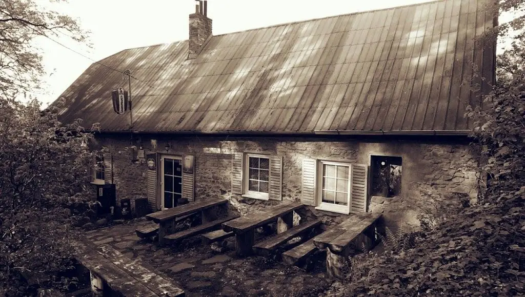 Cvilínka - hospůdka pod Cvilínskými schody_Krnov_slider_image_3