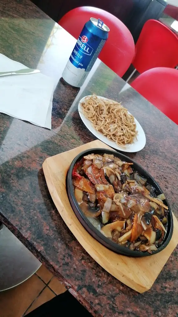 Domenik_Vietfood Bistro_Kaplice_review