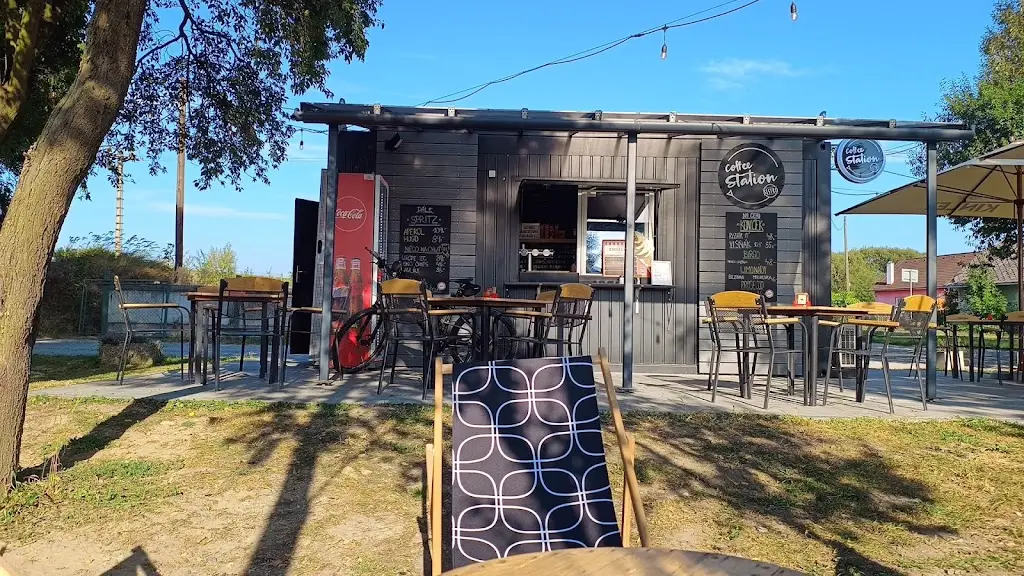 Coffee Station Pražírna (Bistro) restaurant in Mořkov