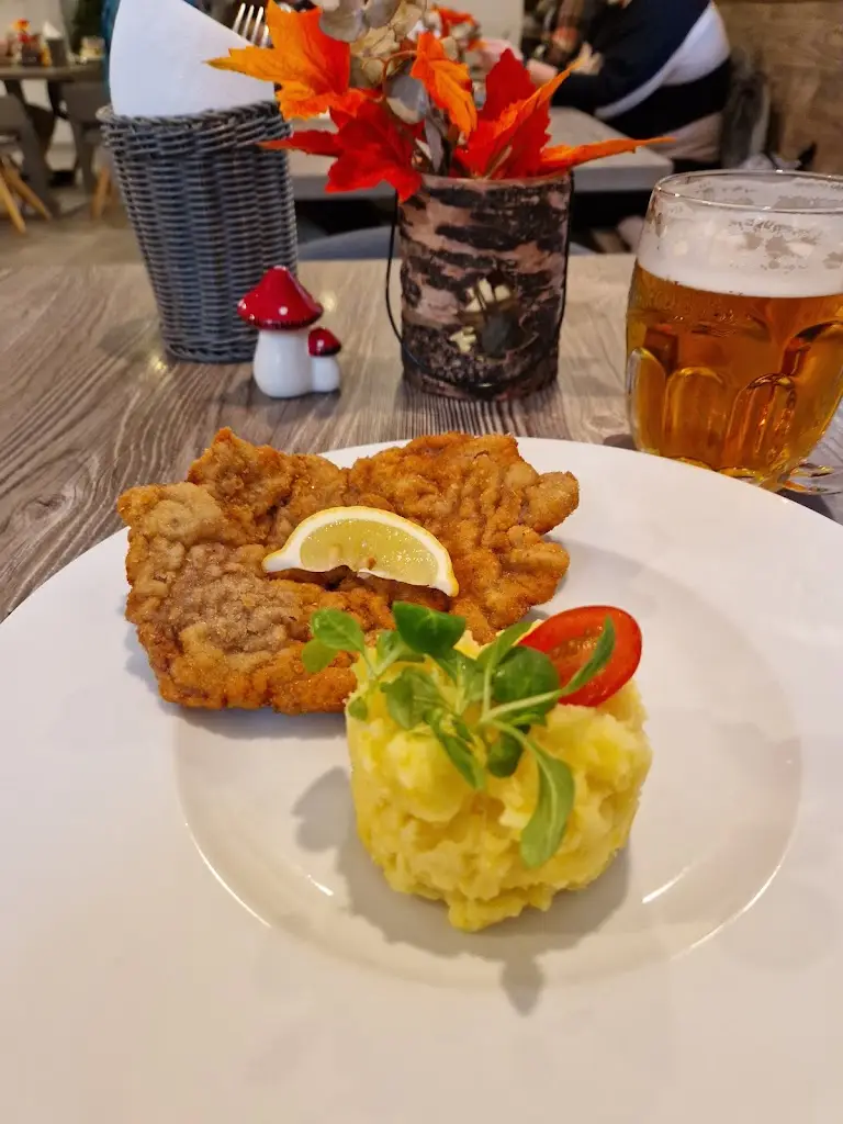 Restaurace Penzionu Pod kapličkou_Morávka_slider_image_1