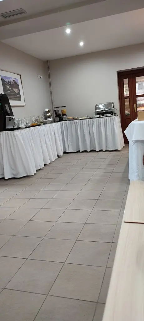 Hana Ruzickova_Restaurace Wellness Hotel Sauna_Morávka_recensione