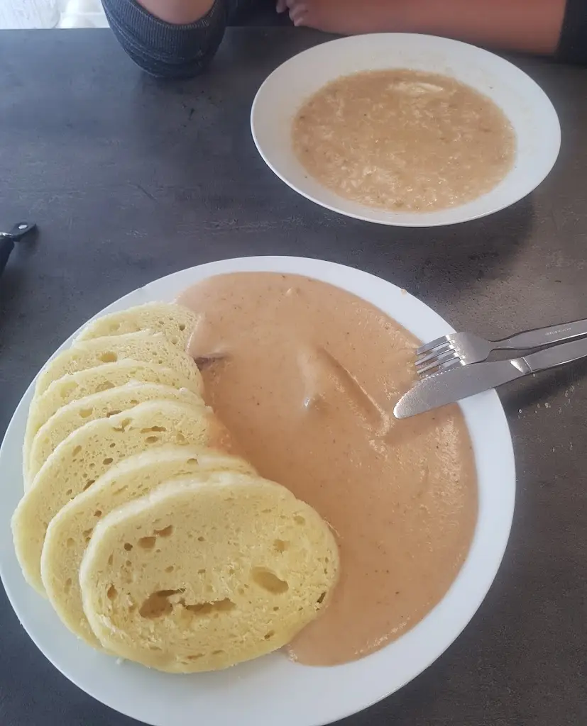 Martin Sznapka_Masna a Buffet_Kaplice_review