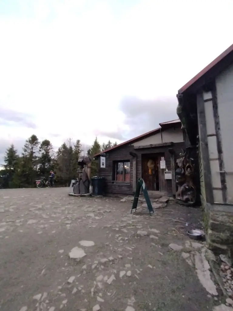 Julián Perez_Chata Čantoryje_Nýdek_review