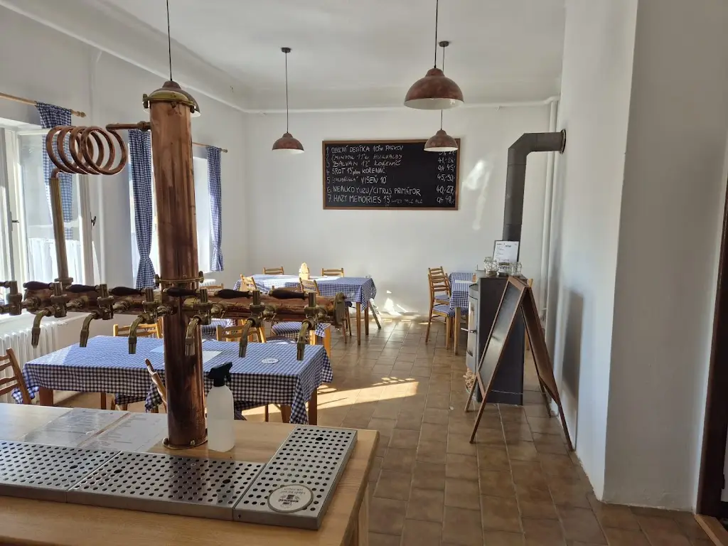 Pivovarský hostinec Kořenáč restaurant in Odry