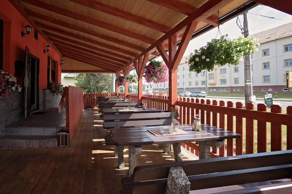 Restaurace U Dvořáčků_Ostrava_slider_image_1