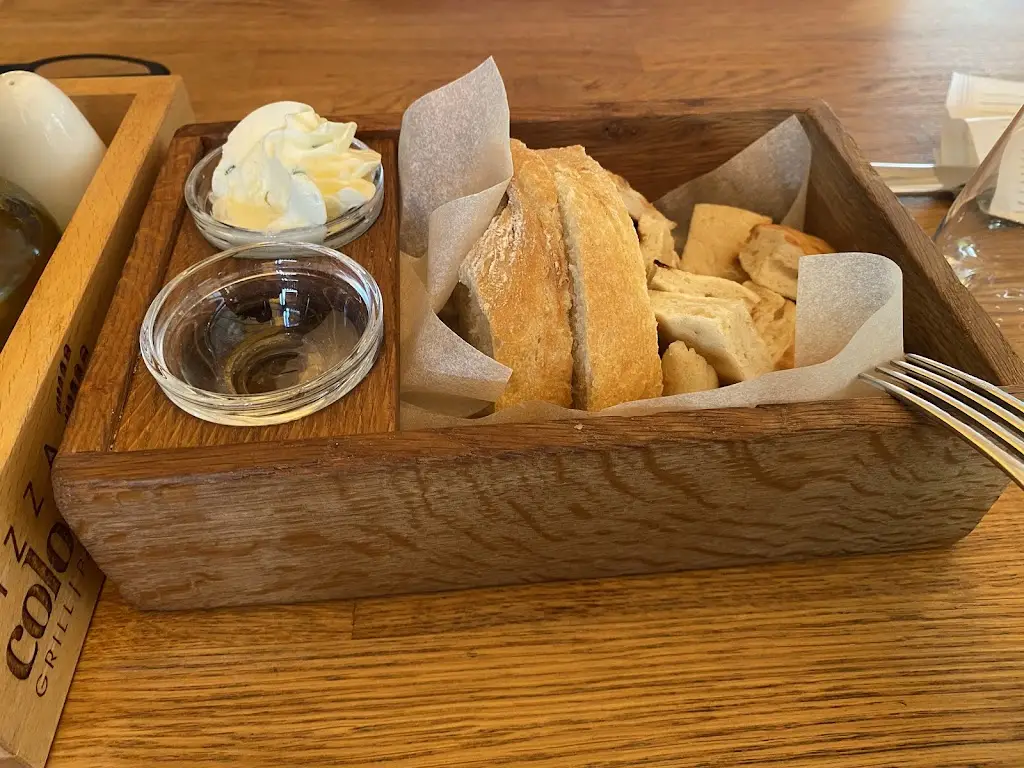 Lorelin Luctael_Pizza Coloseum_Ostrava_recensione