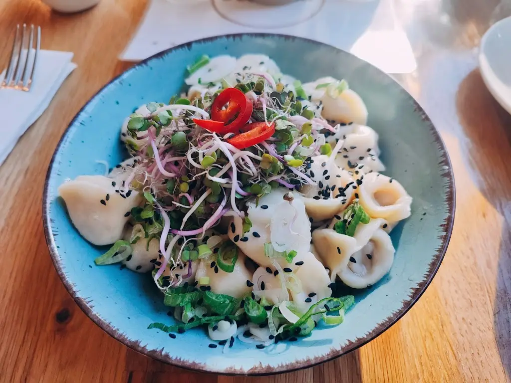 Ewelina Stacherzak_Pelmeški_Ostrava_review