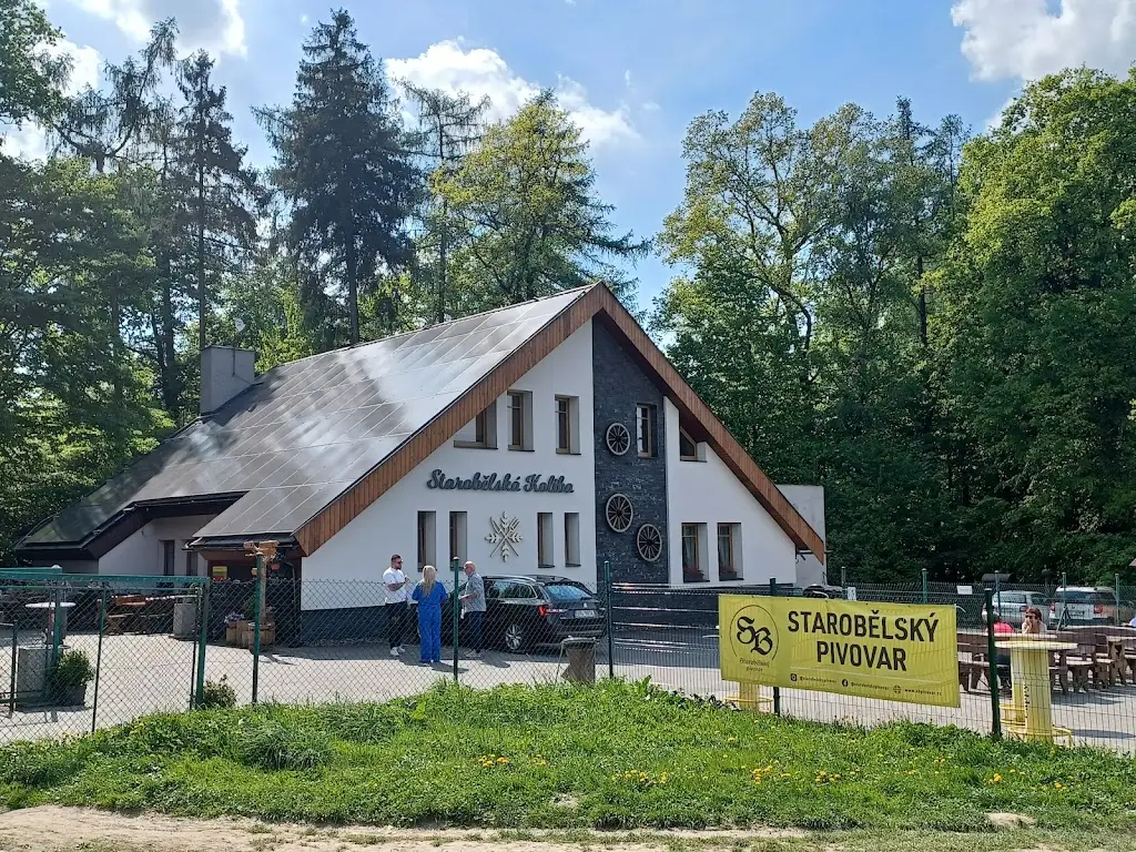 Steve Simister_Koliba_Okres Ostrava-město_review