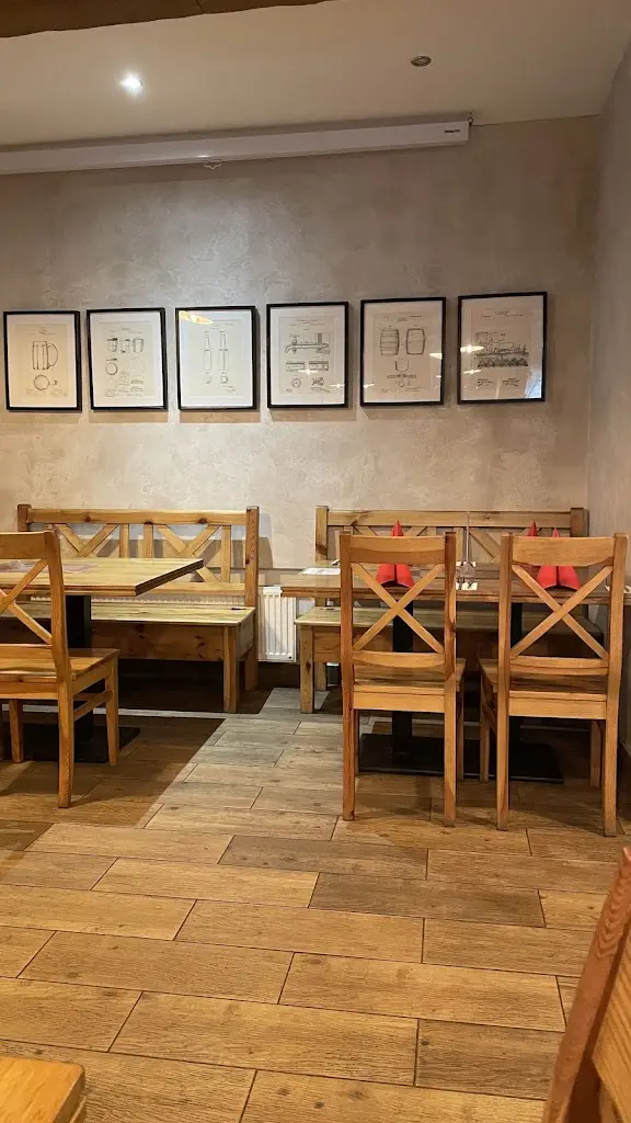 Jan Hlavička_Koliba_Okres Ostrava-město_review