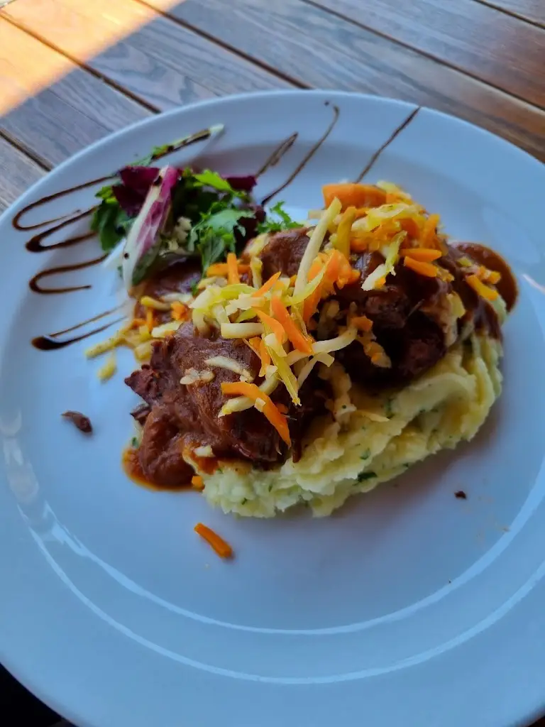 S. I._Restaurace Kartáč_Okres Ostrava-město_review