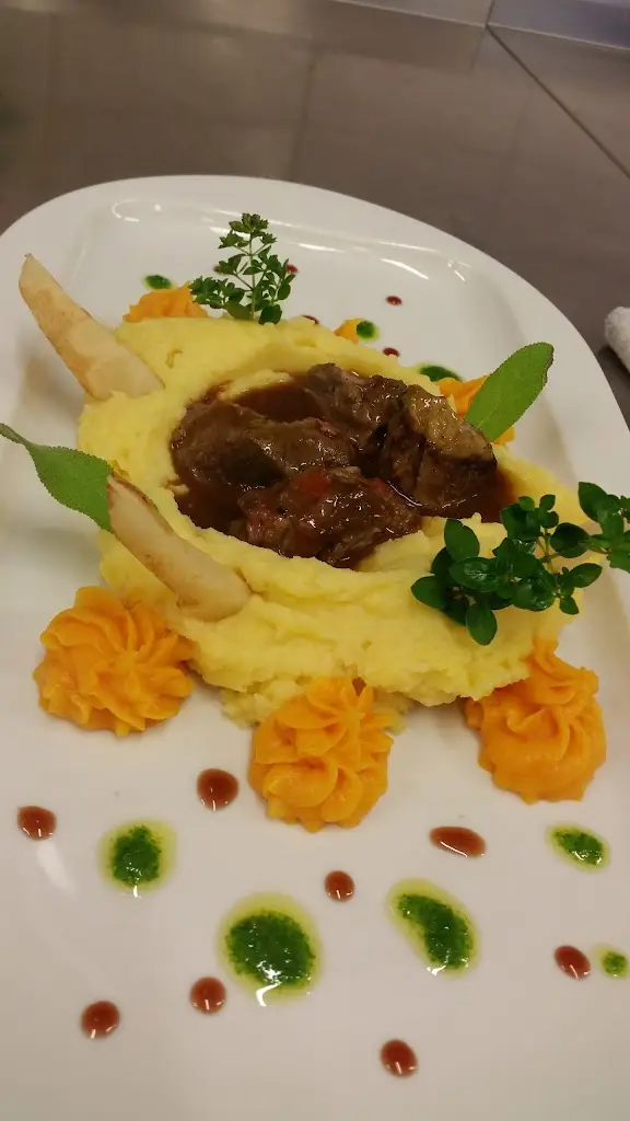 Restaurace Myslivna u hřiště_Ostravice_slider_image_2