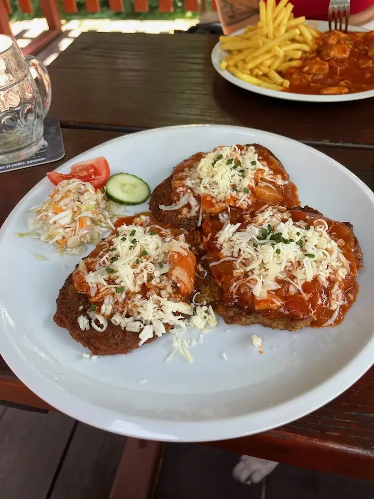 Lucka Benešová_Hospůdka a penzion Sauna_Ostravice_review