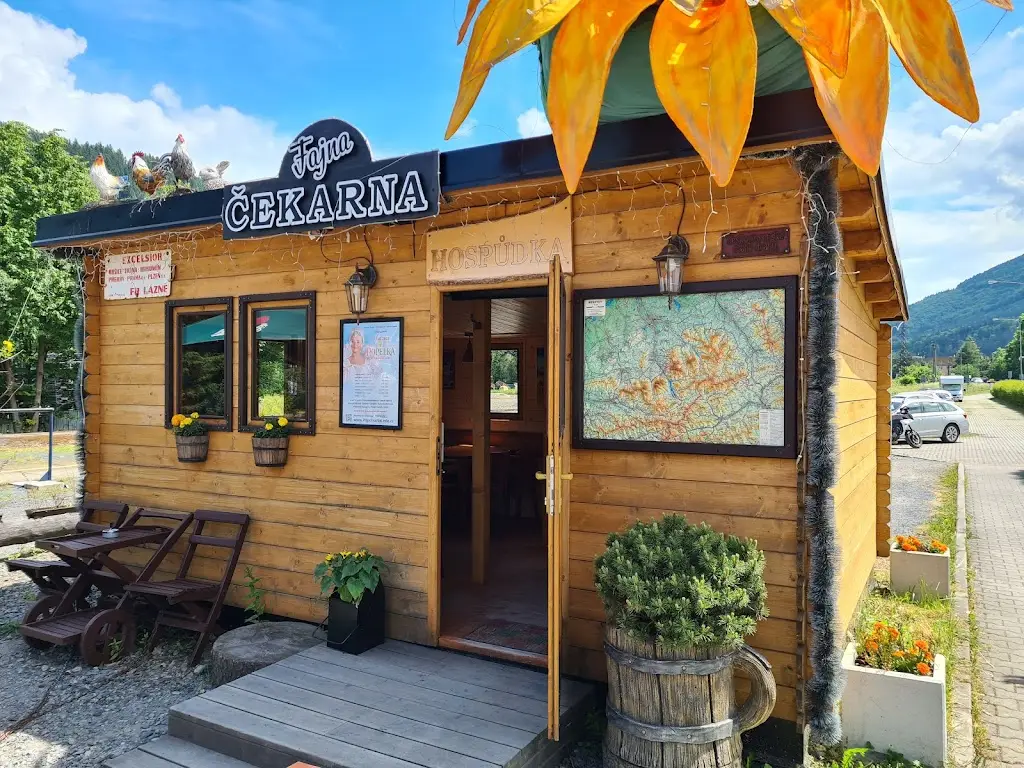 Pavel Kuncar_Fajny Vagonek_Ostravice_review