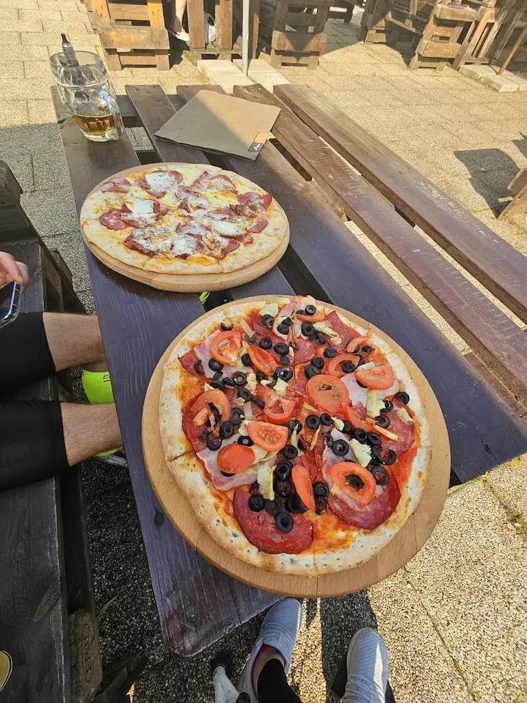 Veru Kabot_CARTEL PIZZA PASKOV_Paskov_review